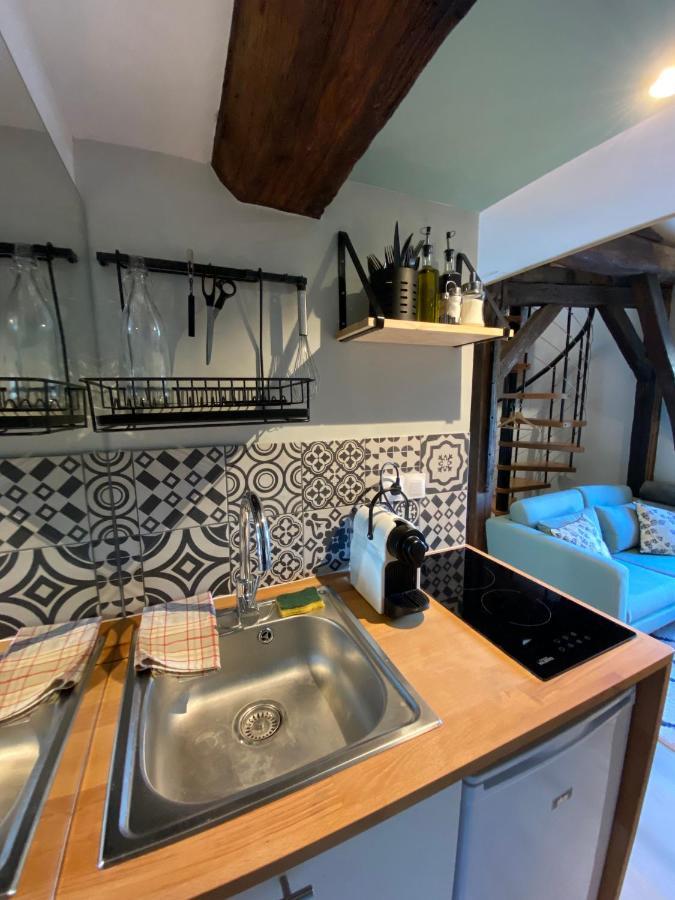 Le Donjon : Centre Historique Appartement *